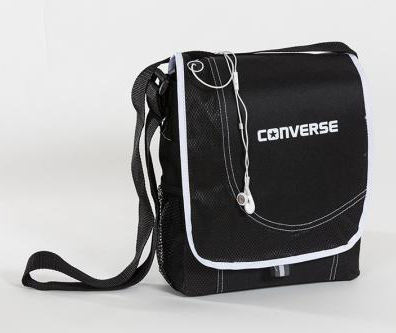 Ajándék Converse táska